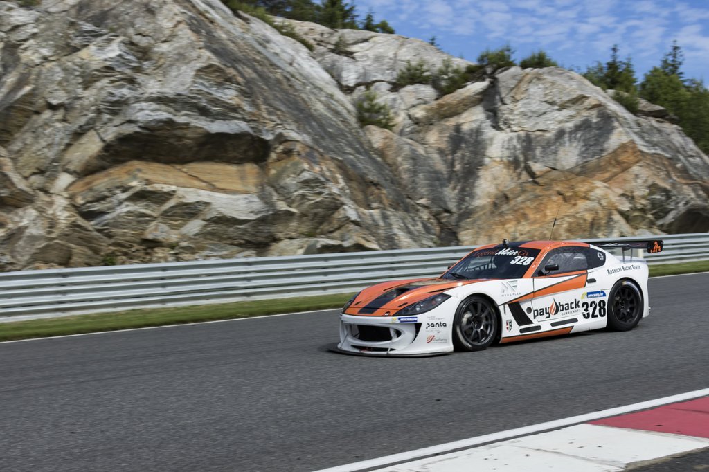 Denne Ginetta G55 fra Legend Car Co er atter med i feltet
(Foto: HPT Foto)